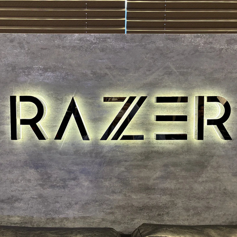 背面発光LEDサイン_RAZER