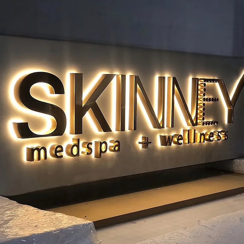 背面発光LEDサイン_SKINNEY