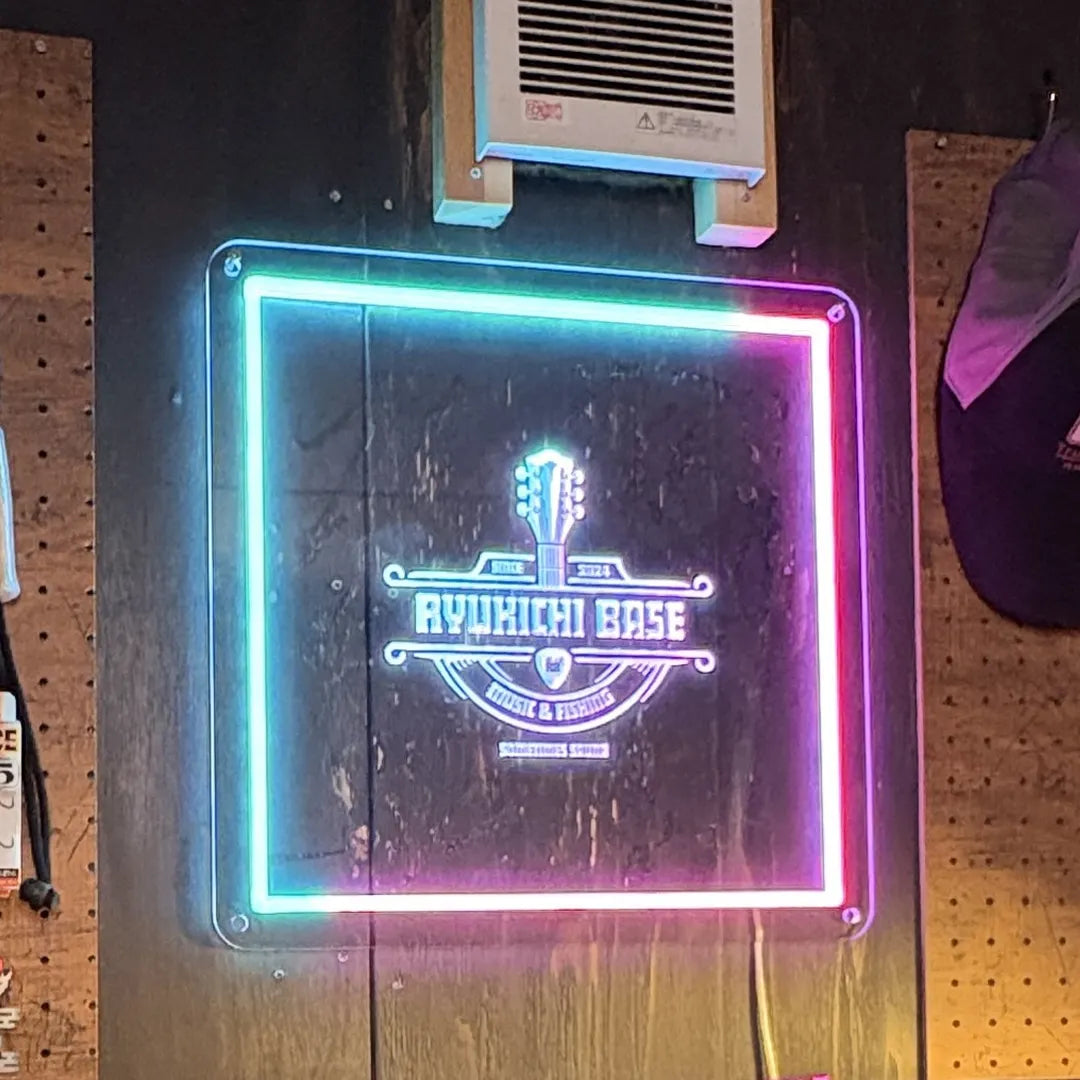 彫刻ネオン_RYUKICHI BASE